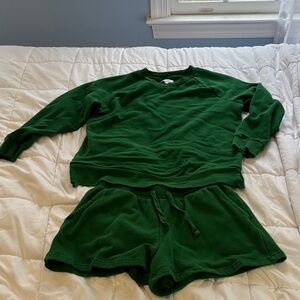 Colsie Vibrant Green Shorts Set